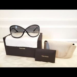 Tom Ford Whitney TF9B5 64sq14 110